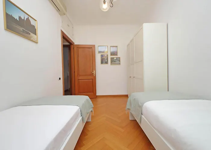Ych-comfortable 2 Bedrooms Flat Near Colosseum Apartament