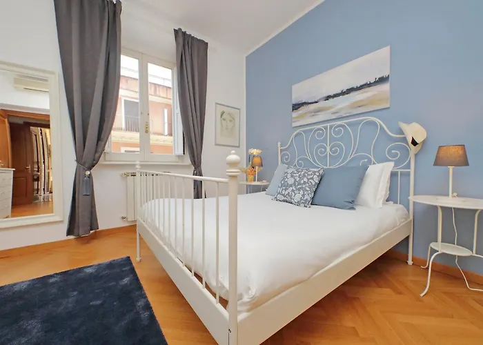 Ych-comfortable 2 Bedrooms Flat Near Colosseum Rzym