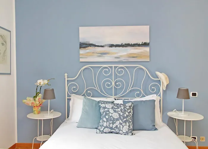 Ych-comfortable 2 Bedrooms Flat Near Colosseum Apartament Rzym
