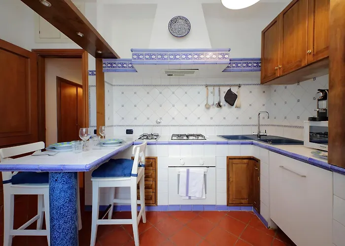 Ych-comfortable 2 Bedrooms Flat Near Colosseum *