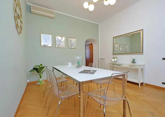 Ych-comfortable 2 Bedrooms Flat Near Colosseum Rzym