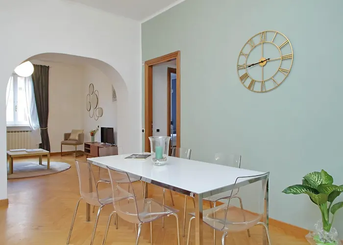 Apartament Ych-comfortable 2 Bedrooms Flat Near Colosseum Rzym